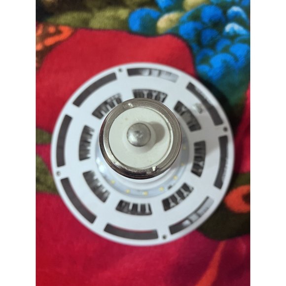 Green Creative 92185 8600 Lumens 65 Watt 5000 Kelvin LED Low Bay Retrofit E39 - Picture 7 of 7